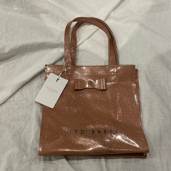 Ted Baker London Handbags - Ted Baker London rose gold bag